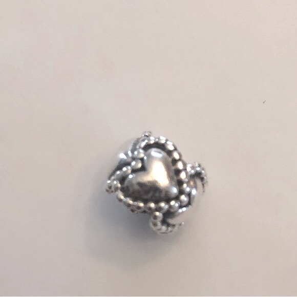 Pandora Chain of Hearts Sterling Silver 925 Charm Bead Spacer - Picture 2 of 4